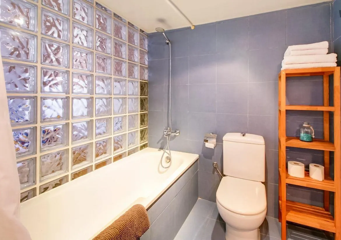 Camp Nou Apartment 0*, L'Hospitalet de Llobregat Spain